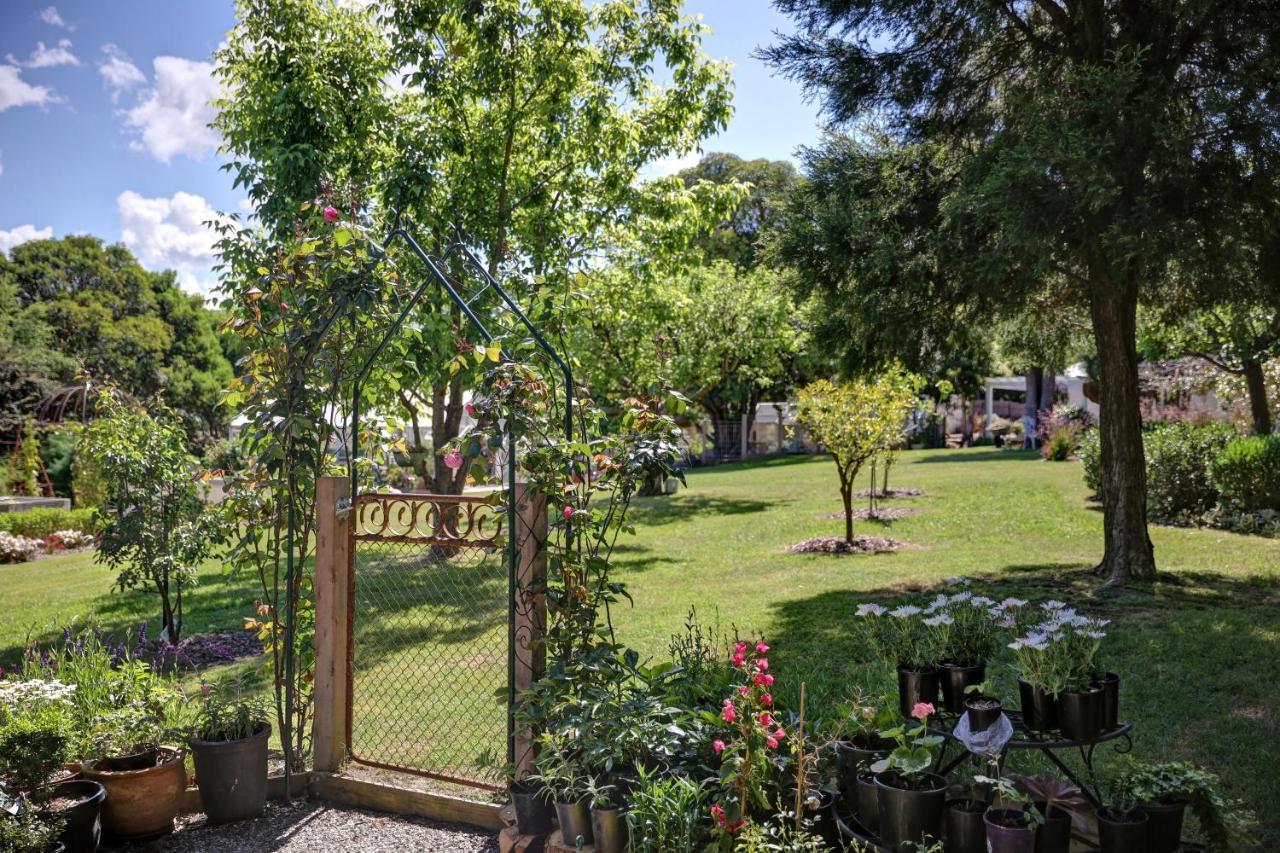 Yarra Gables Motel Healesville Buitenkant foto